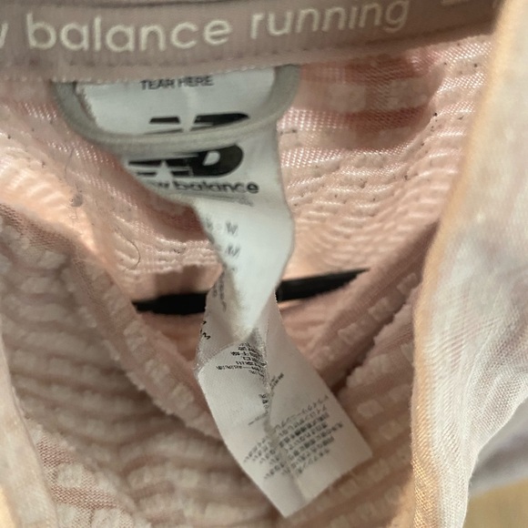 New Balance Running Turtleneck Base Layer long Sleeve Light rose pink size m - Picture 6 of 6